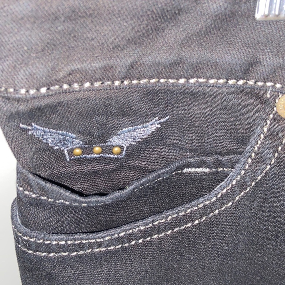 Authentic Robin’s Jean Shorts - Picture 6 of 7